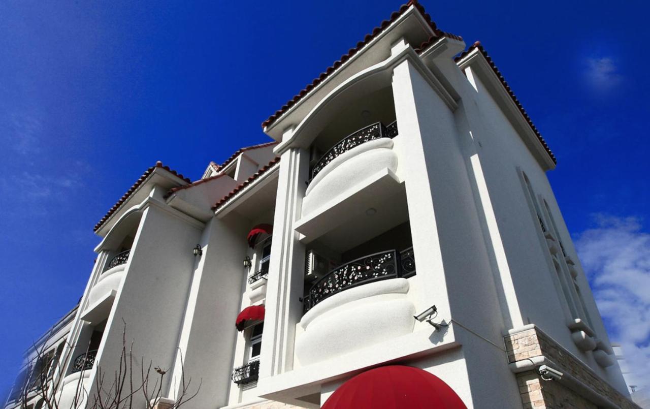 坡岸邊民宿 Hualien Extérieur photo